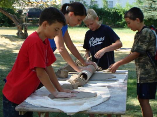 projectsarestudent-drivenwithstudentsdoingitall