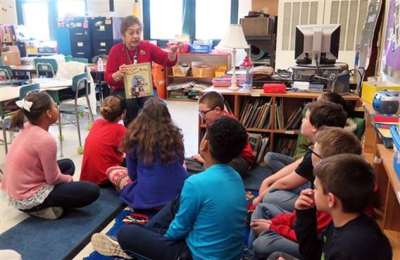 familly-guest-reader-1