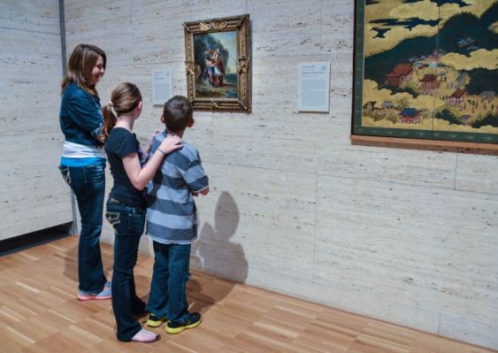 familly-kimbell-museum-pirate-painting_